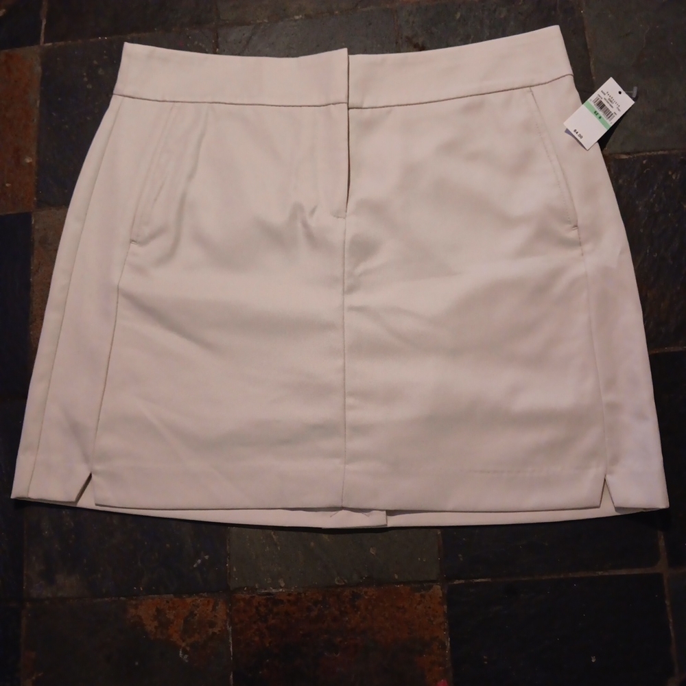 Izod Cream Mini Skirt Shorts Size 8 Nwt